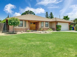 6400 Castlepoint St, Bakersfield, CA 93313