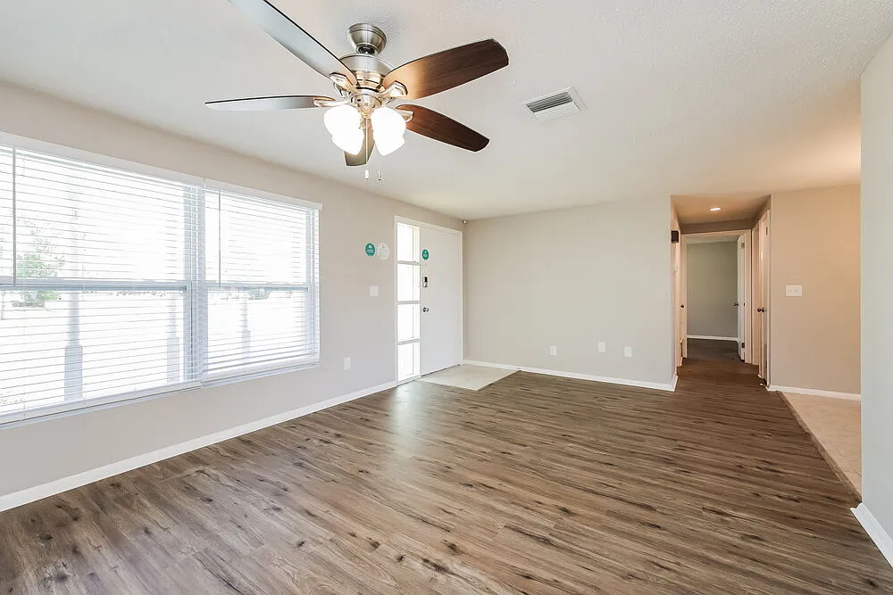 2 bed, 2.0 bath, 1480 sqft, $1,730 — Photo 4