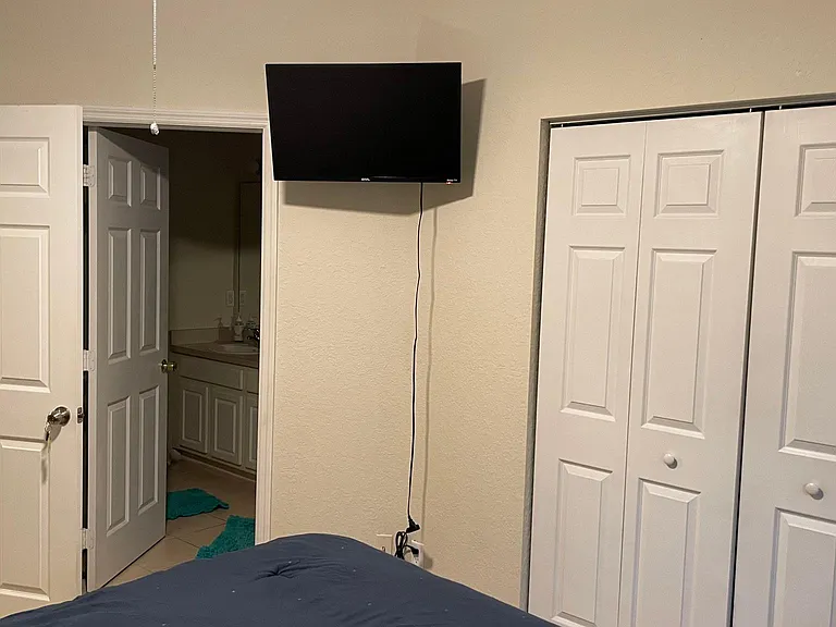 10105 Spyglass Hill Ln — Photo 14