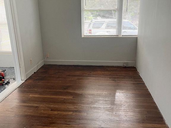 4th image of 515 S 8th St #515