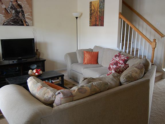 2nd image of 1749 Hidden Creek Dr