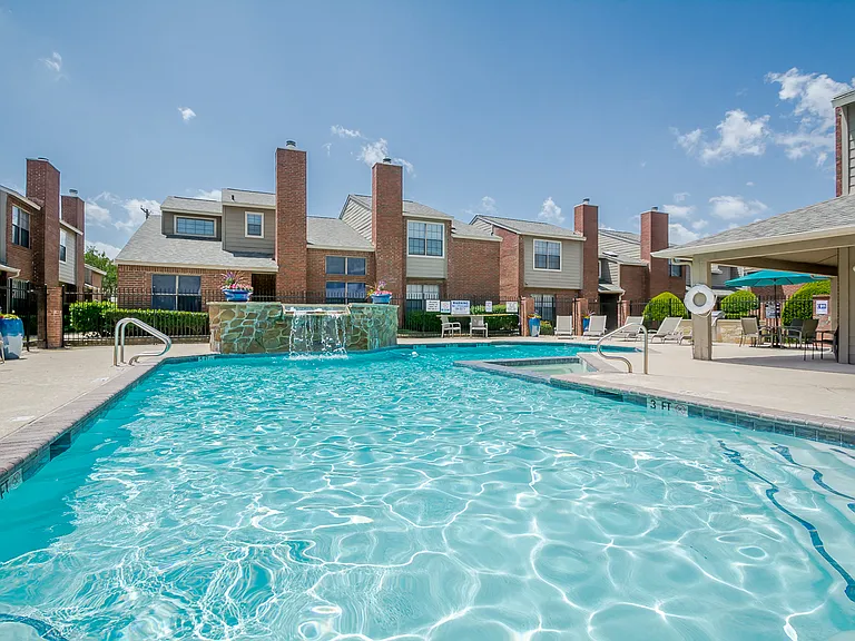 Amberly Village Townhomes — Photo 7