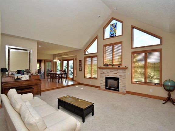 5th image of 18167 Saint Francis Blvd NW