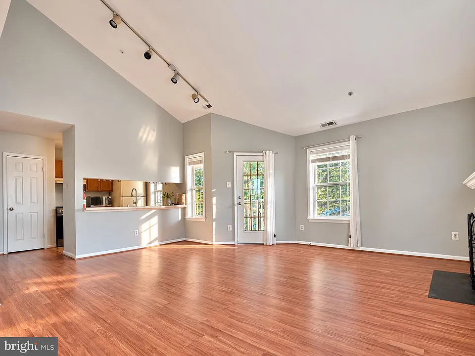 3121 Charing Xing #41