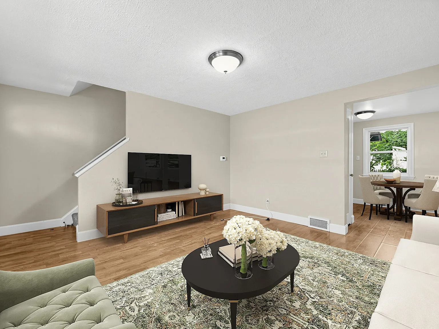 Crestwood Townhomes — Photo 1