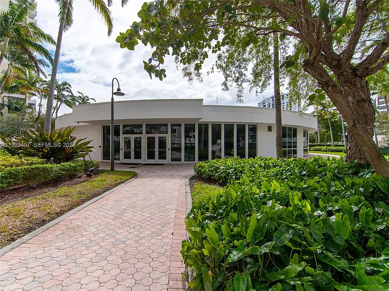 2500 Parkview Dr #2517 — Photo 45