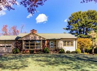 47 Pincushion Rd, Framingham, MA 01702