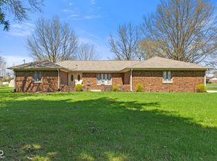 5132 W Blue Bell Dr, New Palestine, IN