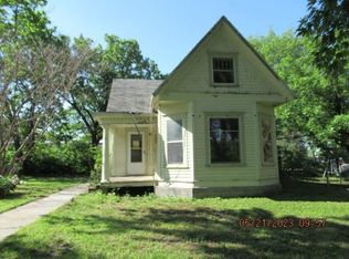 306 W Chase St, Leonardville, KS 66449