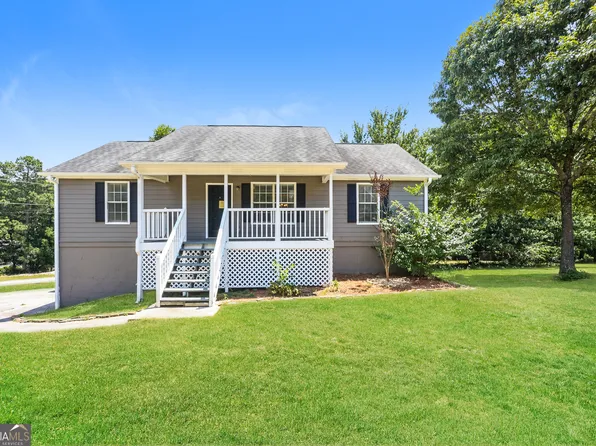 10 Lady Morgan Ln, Dallas, GA 30157