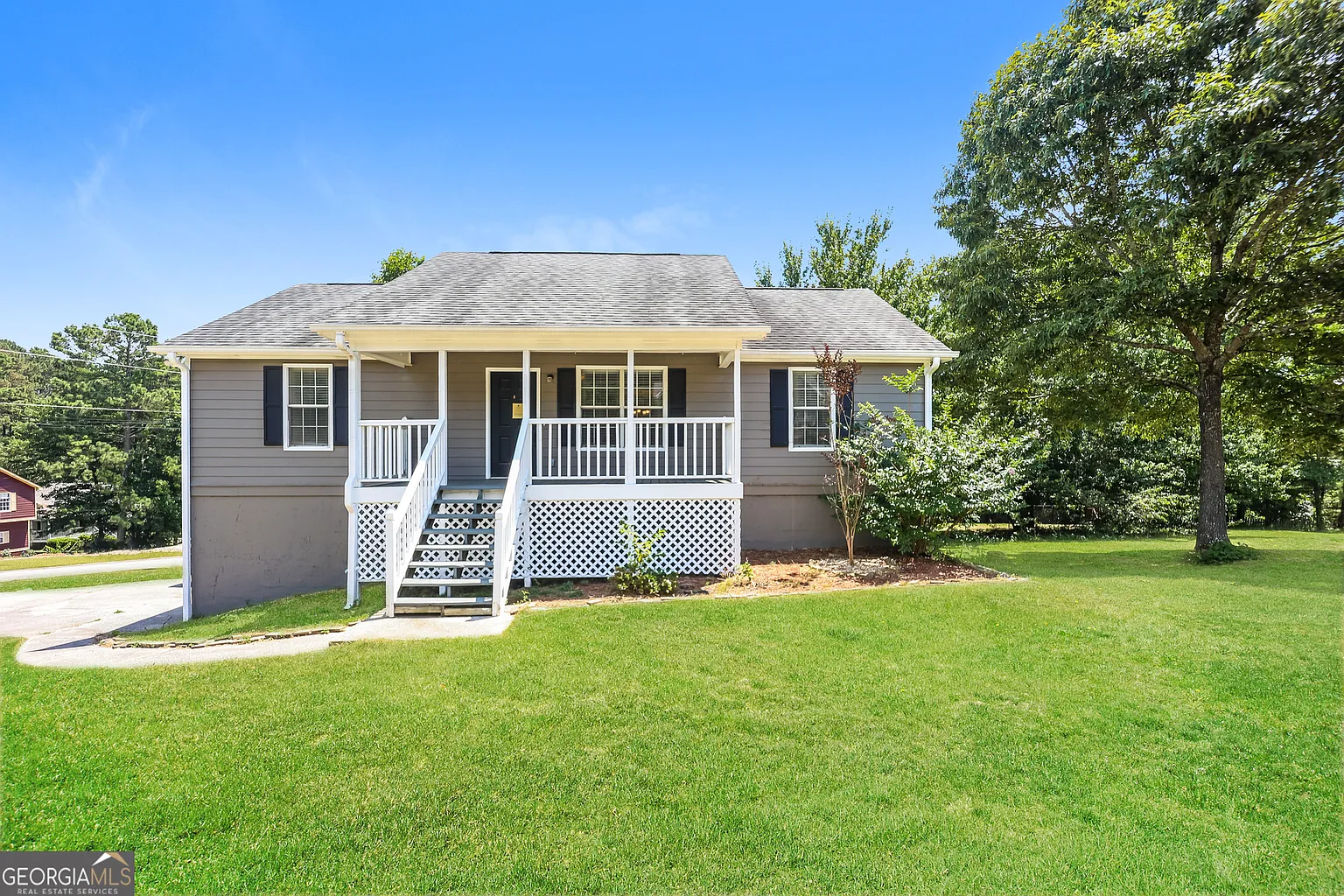 10 Lady Morgan Ln photo 1