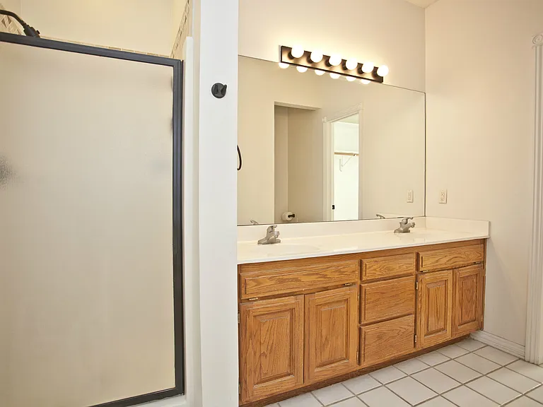 310 Old Forge Dr — Photo 9