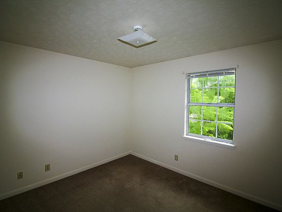 2nd image of 1301 Carolina Ave APT 3