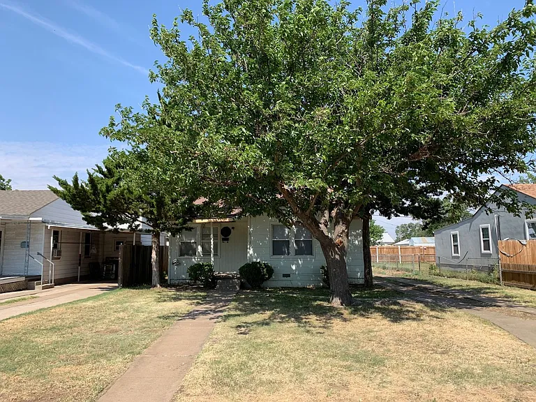 4602 Bowie St — Photo 3