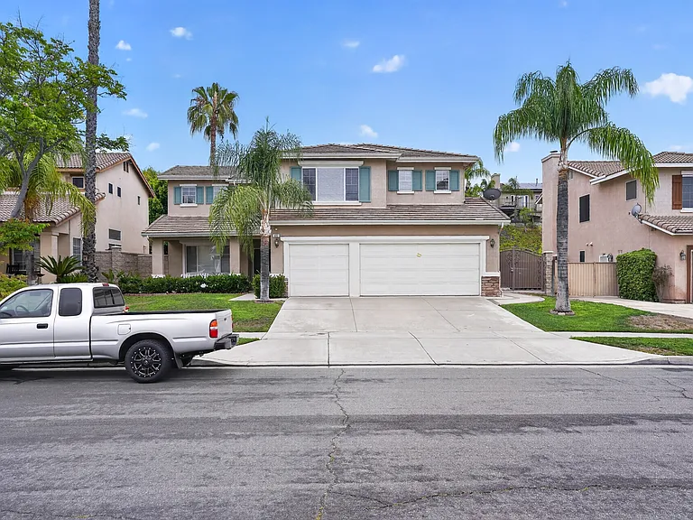 692 Bundy Way — Photo 1