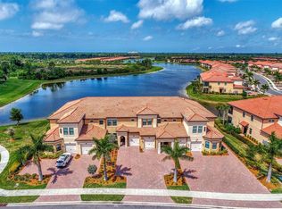 10038 Crooked Creek Dr UNIT 102, Venice, FL 34293
