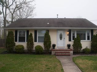 285 Texas Dr, Brick, NJ 08723