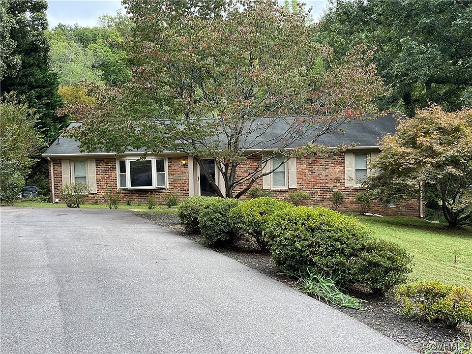 1st image of 2607 Seacliff Cir