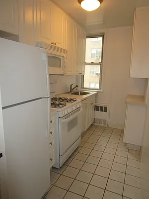 Rented by City & Suburban | media 11