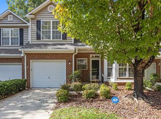 8721 Courage Ct, Raleigh, NC 27615