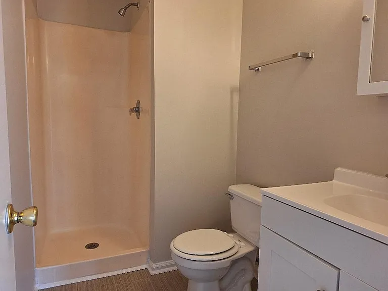 206 Fawnwood Ct — Photo 11