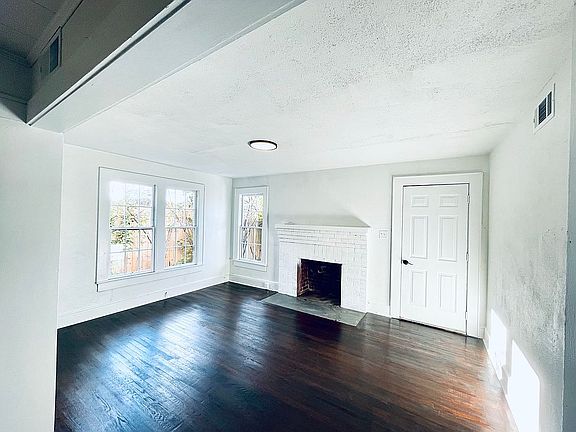2nd image of 3609 1st Ave SW