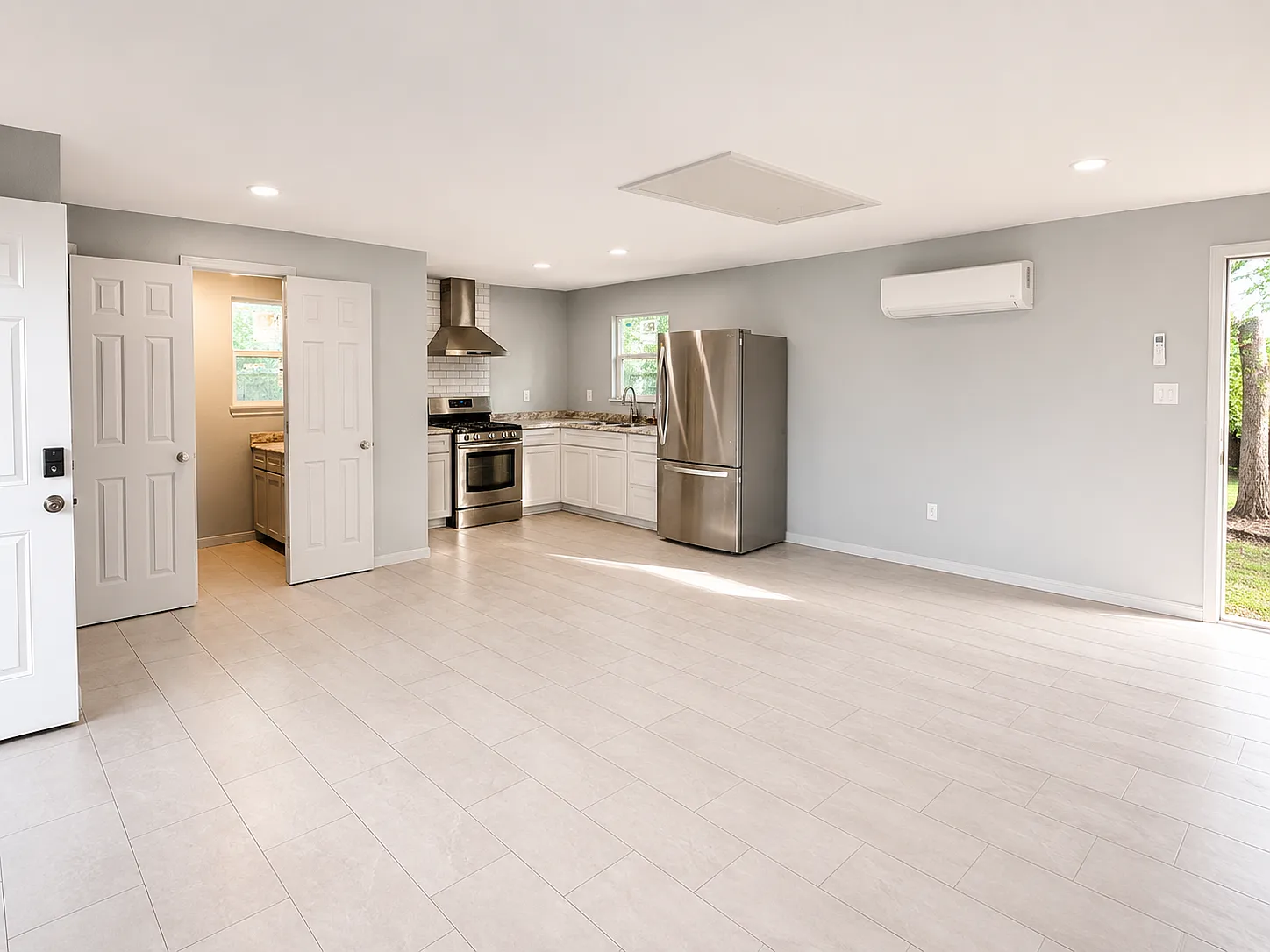 1 bed, 500 sqft, $900 — Photo 2