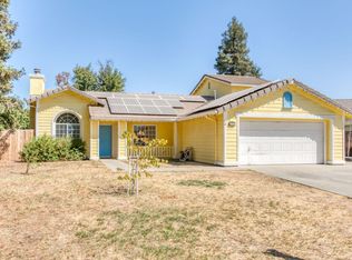 2867 Beverly Ave, Clovis, CA