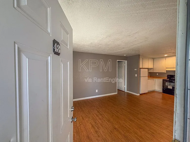 Residences at Brookside — Photo 8