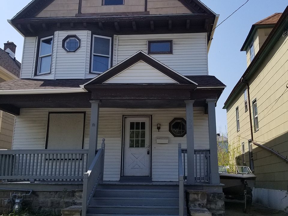 1st image of 102 Ontario St