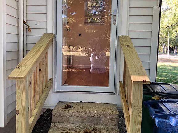 3rd image of 229 E Bel Air Ave