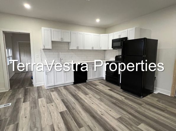 601 E Mulberry St #1
