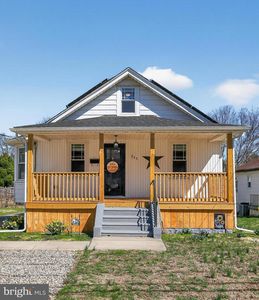 311 Gradwell Ave, Maple Shade, NJ, 08052