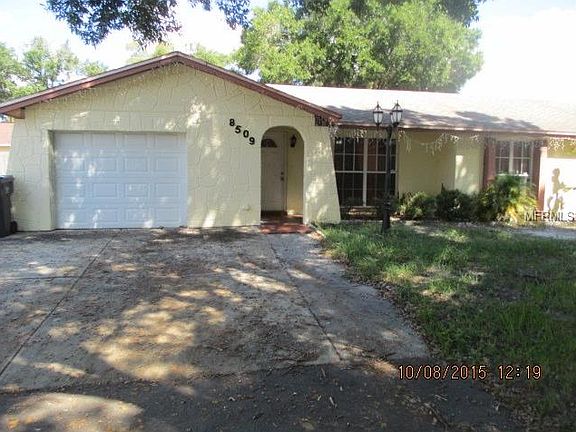 2nd image of 8509 April Sound Ct