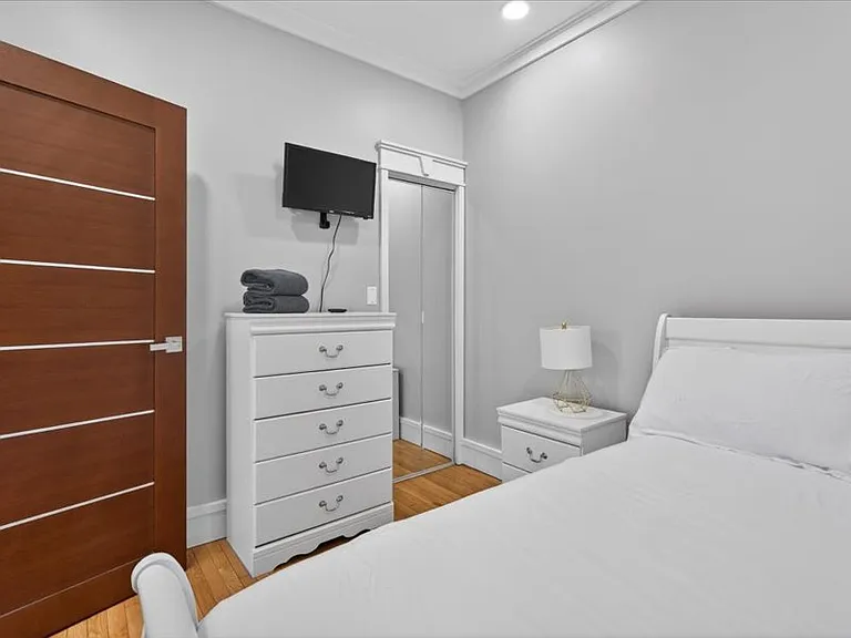 86 Remsen St #3 — Photo 28