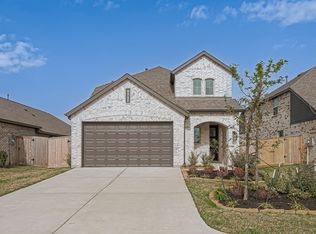 242 Trapper Creek Dr, Conroe, TX 77304