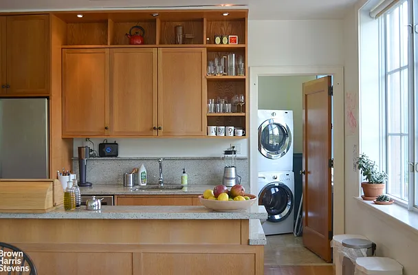 Rented by Brown Harris Stevens | media 22