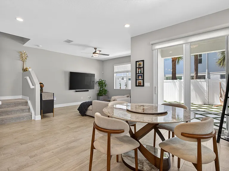 1835 Sandpiper Pointe Pl — Photo 10