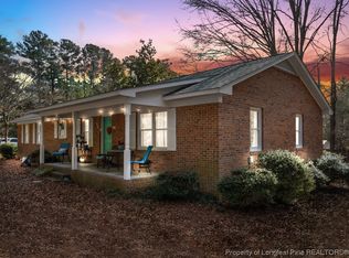 1911 Spring Ln, Sanford, NC 27330