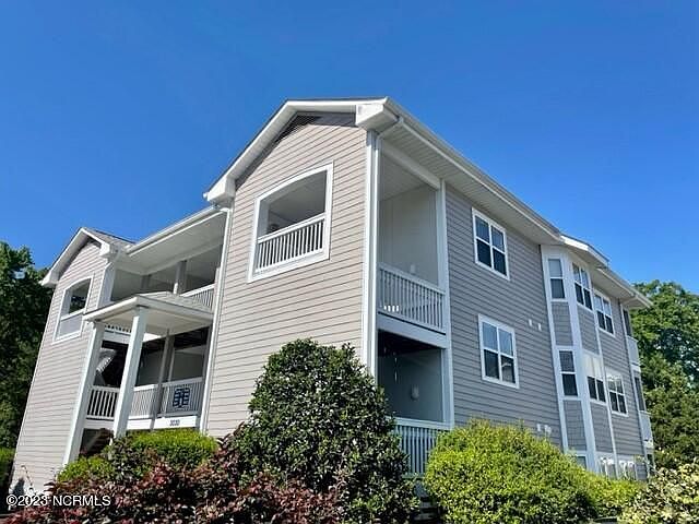 1st image of 3030 Marsh Winds Cir Unit 906