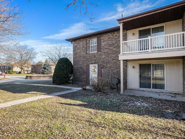 1800 Chelsea St, Schererville, IN 46375