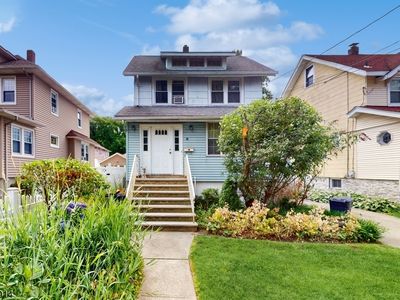 9 Oak St, Ridgefield Park, NJ, 07660