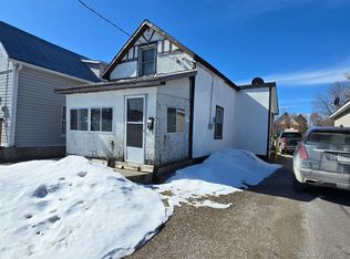 111 Andrew St S, Orillia, ON L3V5J3