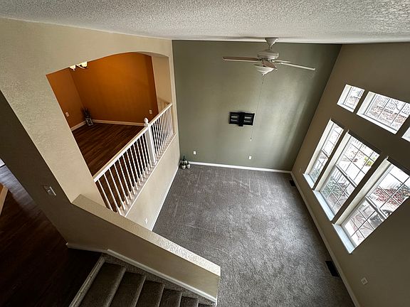 The windows bring in plenty of natural light