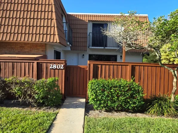 2802 SW 12th Street, Deerfield Beach, FL 33442