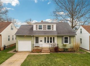 6017 Hodgman Dr, Parma Heights, OH