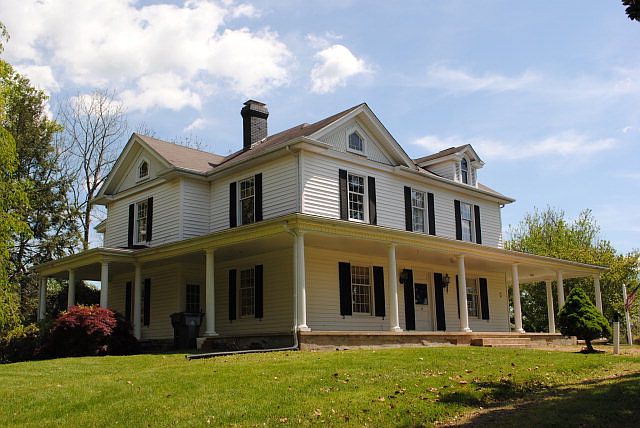 1st image of 228 Spencer Preston Rd