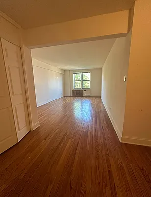 Rented by Compass | media 10