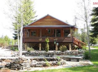 697 Dubius Creek Rd, Priest River, ID 83856