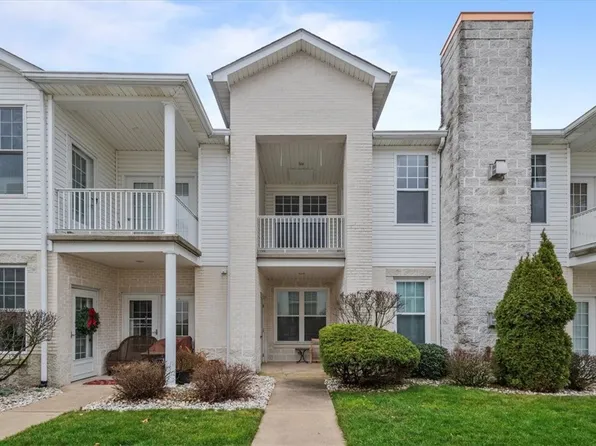 248 Adams Pointe Blvd Unit 4, Mars, PA 16046